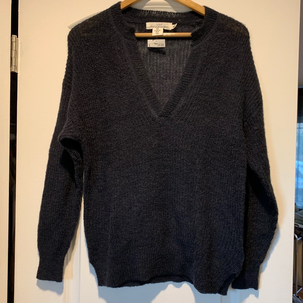NWT LOGG Sweater Knit V Neck